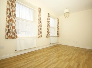 1 bedroom flat for rent in The Courtyard, Sittingbourne, ME10