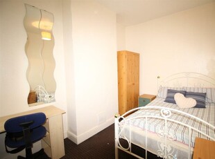 1 bedroom house share for rent in Kingsway, Stoke, Coventry, CV2 4EX, CV2