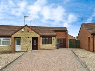 1 bedroom semi-detached bungalow for sale in Elsham Crescent, Lincoln, LN6