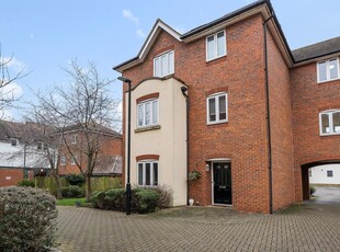 2 Bed Flat/Apartment For Sale in Abingdon, Oxfordshire, OX14 - 5275002