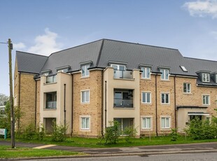 2 Bed Flat/Apartment For Sale in Bicester, Oxfordshire, OX26 - 5415311