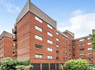 2 Bed Flat/Apartment For Sale in Spencer Close, Finchley, N3 - 5067717