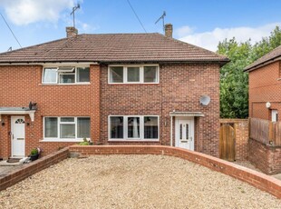 2 Bed House For Sale in High Wycombe, Buckinghamshire, HP13 - 5109812