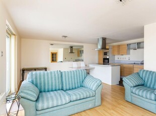 2 bedroom apartment for rent in Anson Court, Gunwharf Quays, PO1