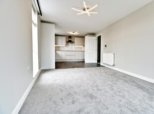 2 bedroom apartment for rent in Martins Road, Bromley, BR2