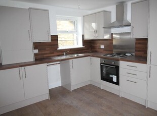 2 bedroom apartment for rent in Pelham Road, Gravesend, Kent, DA11