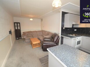 2 bedroom apartment for rent in Woodlands Road, Binley Woods, Coventry, Warwickshire, CV3