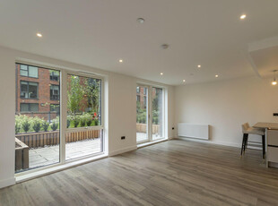 2 bedroom apartment for sale in The Regent, Snow Hill Wharf, Shadwell Street, Birmingham, B4