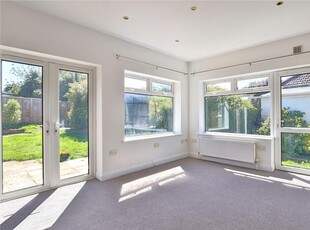 2 bedroom apartment for sale in Charminster Road, Charminster, Bournemouth, BH8