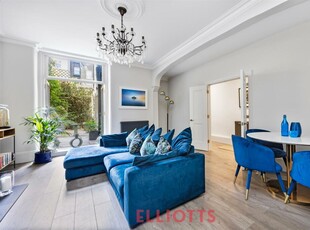 2 bedroom apartment for sale in Chesham Place, Brighton, BN2