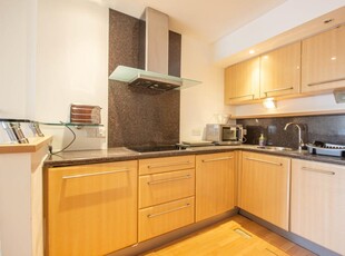 2 bedroom apartment for sale in City Gate, Newcastle Upon Tyne, NE1
