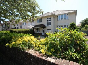 2 bedroom apartment for sale in De Lisle Road, Bournemouth, Dorset, BH3