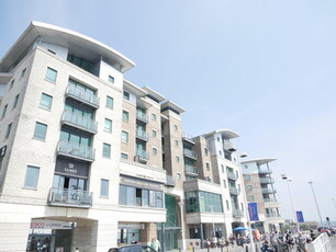 2 bedroom apartment for sale in Dolphin Quays, Poole, BH15