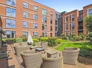 2 Bedroom Apartment For Sale In Glen Parva, Leicester