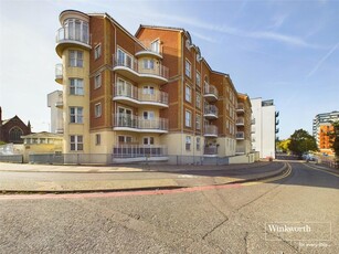 2 bedroom apartment for sale in Grantley Heights, Kennet Side, Reading, Berkshire, RG1