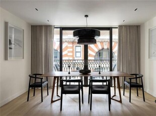 2 Bedroom Apartment For Sale In Moxon Street, London