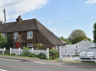 2 bedroom end of terrace house for rent in The Red Cottage, Old Ashford Road, Lenham, ME17