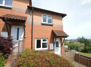 2 bedroom end of terrace house for sale in Farm Hill, Exeter, Devon, EX4