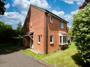 2 bedroom end of terrace house for sale in Torridge Gardens, Southampton, Hampshire, SO18