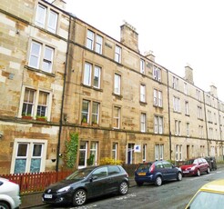 2 bedroom flat for rent in Caledonian Place, Dalry, Edinburgh, EH11