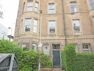 2 bedroom flat for rent in Perth Street, Stockbridge, Edinburgh, EH3