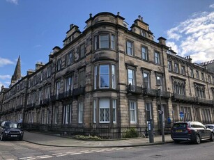 2 bedroom flat for rent in Rothesay Place, West End, Edinburgh, EH3