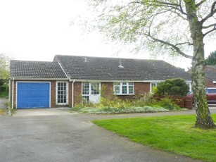 2 bedroom semi-detached bungalow for sale in Neile Close, Lincoln, LN2