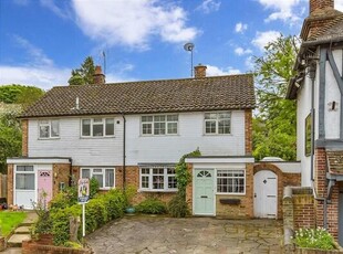 2 Bedroom Semi-detached House For Sale In Eynsford, Dartford