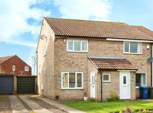 2 bedroom semi-detached house for sale in Pinewood Close, Kenton Bank Foot, Newcastle upon Tyne, Tyne and Wear, NE3