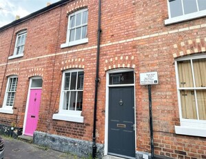 2 bedroom terraced house for rent in Albion Place, Chester, CH1