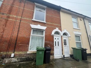 2 bedroom terraced house for rent in Lawson Road, Southsea, PO5