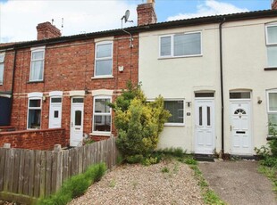 2 bedroom terraced house for sale in Connaught Terrace, Lincoln, LN5
