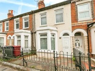 2 bedroom terraced house for sale in Donnington Road, Reading, RG1
