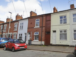 2 bedroom terraced house for sale in Luther Street, Leicester, LE3