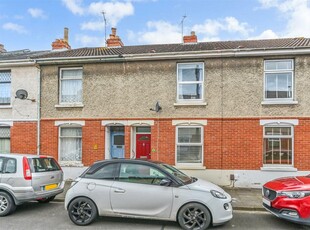 2 bedroom terraced house for sale in Pleasant Road, Southsea, PO4