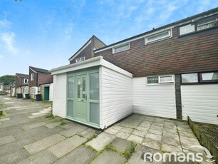 2 bedroom terraced house for sale in Silvester Close, Basingstoke, Hampshire, RG21