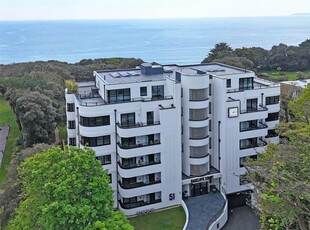 3 bedroom apartment for sale in Manor Road, East Cliff, Bournemouth, Dorset, BH1
