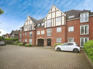3 bedroom apartment for sale in Warwick Road, Solihull, B92