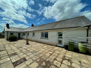 3 Bedroom Bungalow For Sale