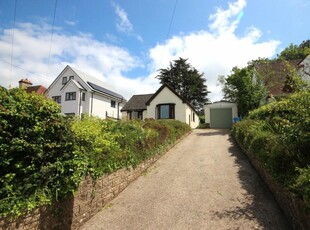 3 bedroom bungalow for sale in Clarendon Road, Broadstone, Dorset, BH18
