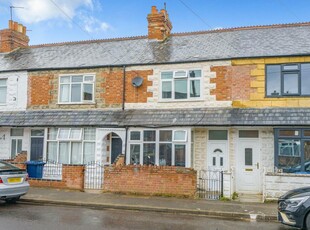 3 bedroom terraced house for sale in Cowley, Oxford, OX4