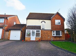 3 bedroom detached house for sale in Granary Road, East Hunsbury, Northampton, NN4