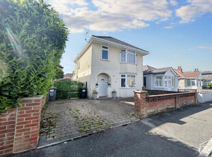 3 bedroom detached house for sale in Kinson Grove, Bournemouth, Dorset, BH10