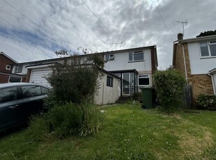 3 bedroom end of terrace house for rent in Broadwater Road, Southampton, SO18