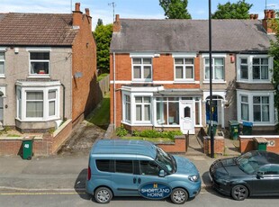 3 bedroom end of terrace house for sale in Allesley Old Road, Chapelfields, Coventry, CV5