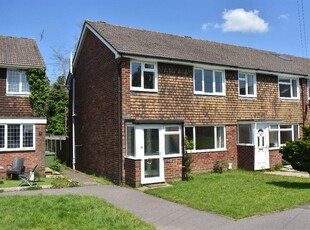 3 bedroom end of terrace house for sale in Embsay Road, Lower Swanwick, Hampshire, SO31