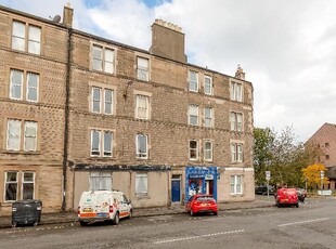 3 bedroom flat for rent in Easter Road, Leith, Edinburgh, EH6