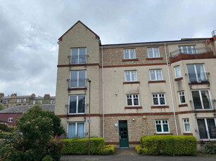 3 bedroom flat for rent in Sinclair Place, Edinburgh, EH11 1AH, EH11