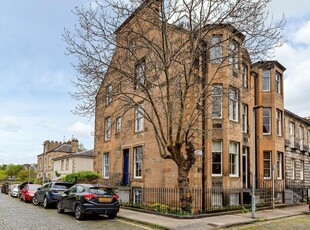 3 bedroom flat for sale in 7 (1F) St Bernard's Row, Stockbridge, Edinburgh, EH4 1HW, EH4
