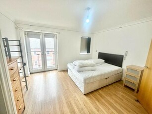 3 Bedroom Flat For Sale In Birmingham